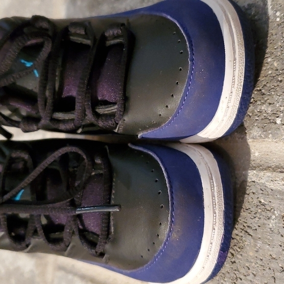 Boys shoes size 7c sneakers high top black blue white - Picture 3 of 8